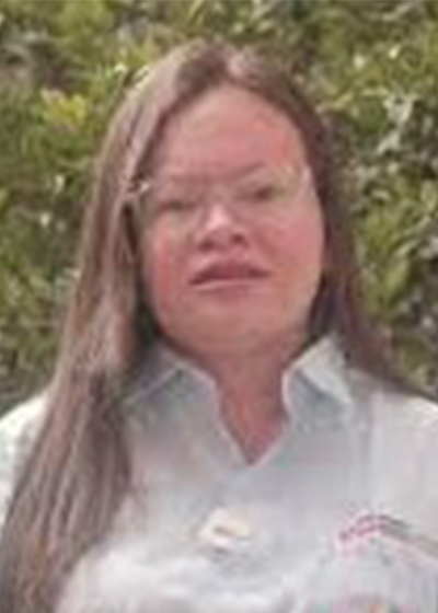 Adenka Estela Muñoz Ushñahua